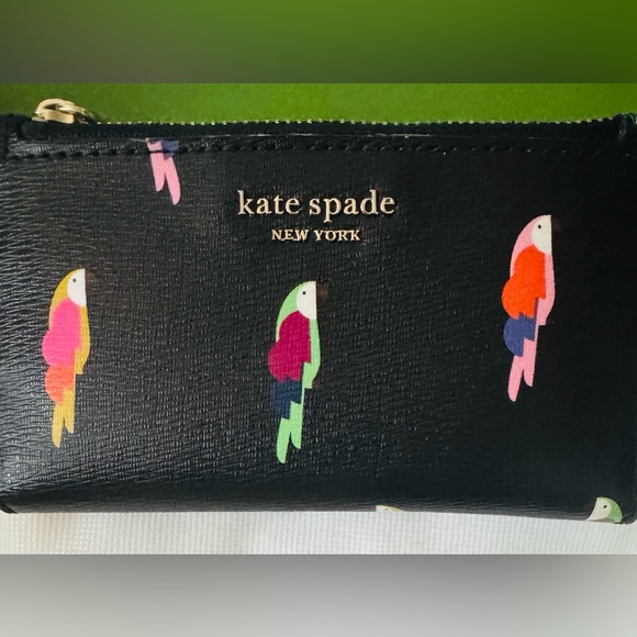 Kate Spade pre-loved EUC like new Black Wallet with Colorful Parrot Design - Picture 1 of 8
